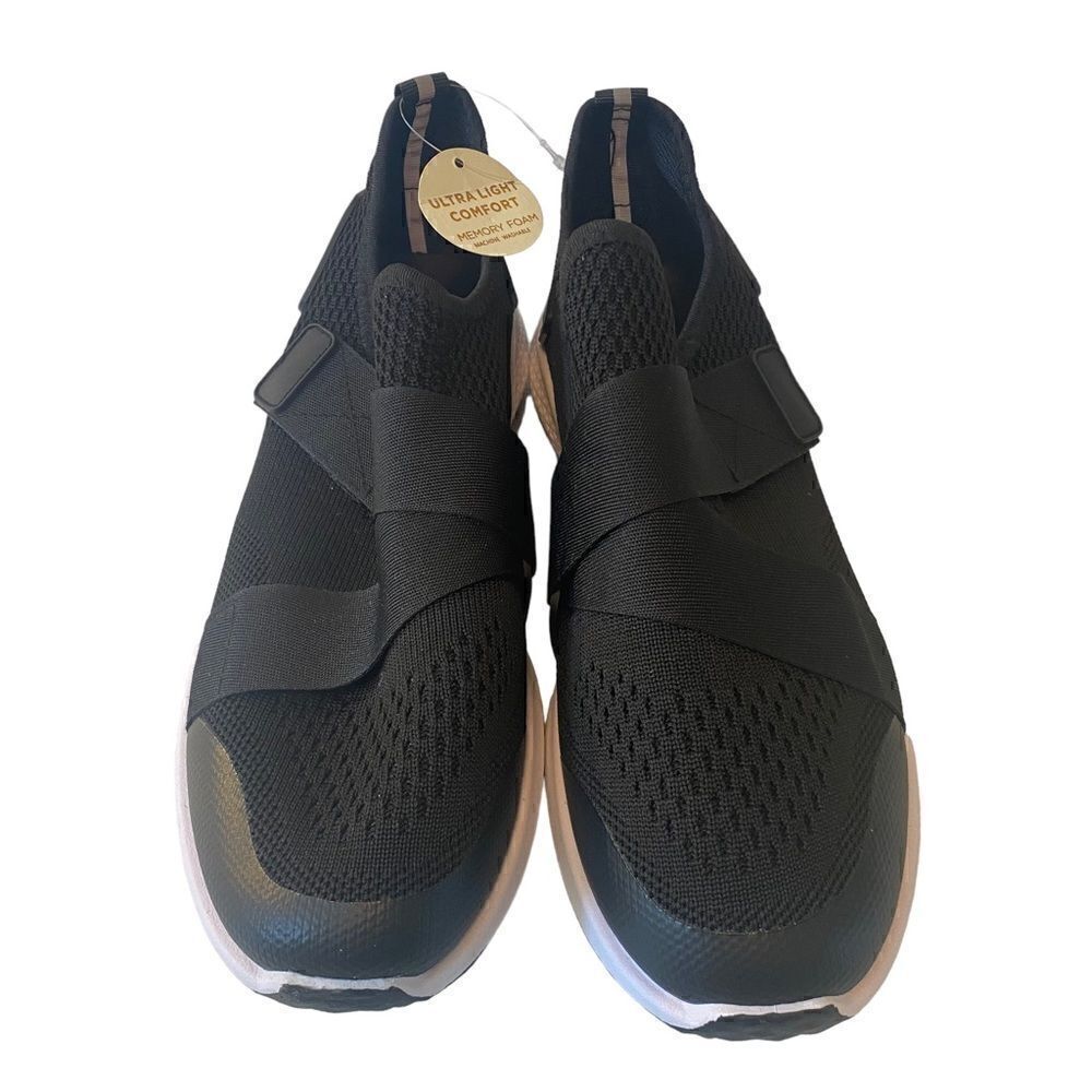 Danskin Encourage Ultra Light Memory Foam Black Slip-Ons in Ladies Size 7.5